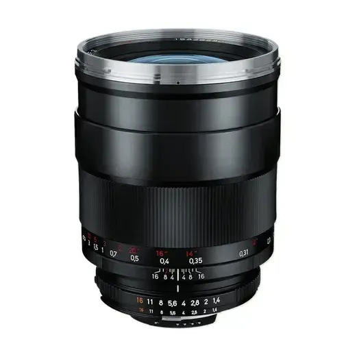 ZEISS 35mm f/1.4
