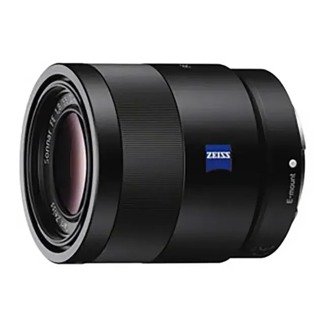 ZEISS 55mm f/1.8.