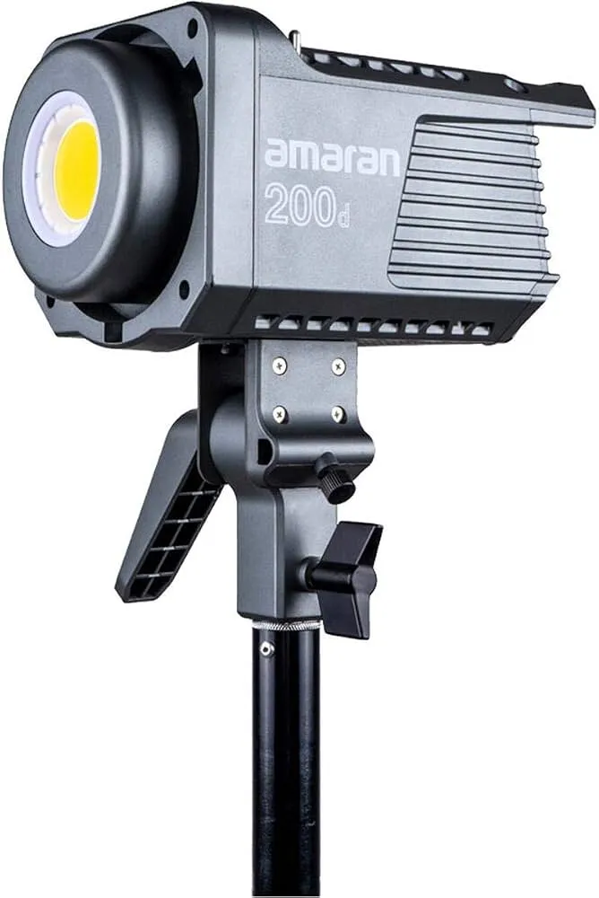 Aputure 200 D